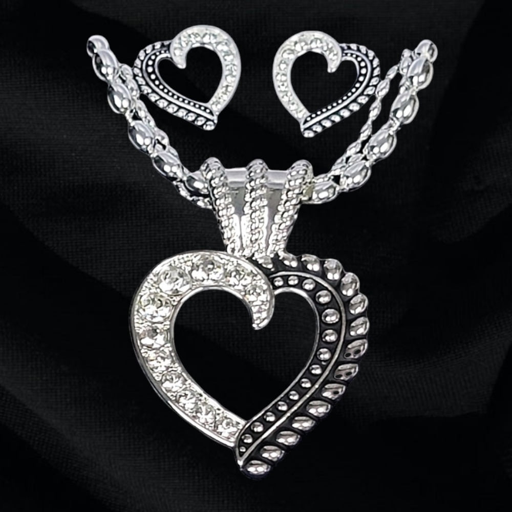 Montana Silversmiths Heart & Rope CZ Necklace & Earrings Set NEW! Retail $95